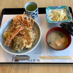 砂場 - 旬野菜の天丼　1,000円