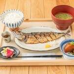 Homemade grilled mackerel set meal