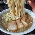 Kouhaku - 背脂煮干し　麺リフト
