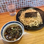Momokuri Sannen Kaki Hachinen - 濃口醤油つけ麺普通　７５０円（税込）