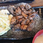 丸鶏本舗 つた屋 - 