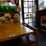 くろしを - 店内