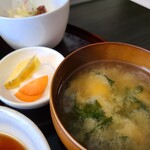 だしバール そるくら - 味噌汁です。