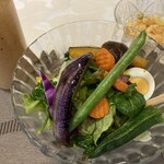 鳥あえず - ミニサラダ、オマケマカロニ