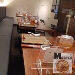 麺 紡木 - 内観。