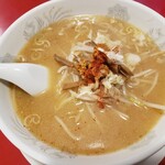 王華飯店 - 味噌ラーメン