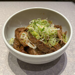 肉や大善 - ブランド牛部位おまかせ焼肉丼