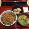 なか卯 - 和風牛丼 竜田揚げセット(税込)580円　(2021.03.22)