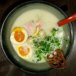 岩本屋 - 濃厚ホタテそば 891円