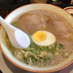 久留米とんこつラーメン 松山分校 - ラーメン　６３０円