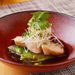 鮮魚の強火蒸し フィッシュソース （時価）