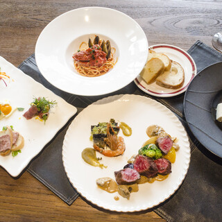 記念日ディナーに。こだわりの料理をフルコースで。