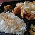 とまとうどんとお食事 花の飯屋 - 