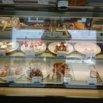 手づくりケーキのお店 フルール - 料理写真:ショーケース ケーキコーナー