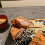 とんかつ 大喜 - とんかつソースはもちろん美味しい