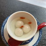 Black sesame tangyuan - Lots of black sesame inside the shiratama