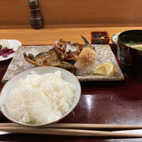 赤坂とゝや魚新 - 鯖塩定食。 赤坂とゝや魚新 - 鯖塩定食。