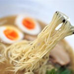 豚そば ぎんや - 細麺がスープに合いすぎ！