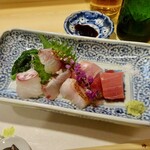 はちどり - お造り盛り合わせ（まぐろ・イサキ・鯛・のどぐろ・金目鯛）