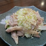 兆奎餃子 - 蒸し鶏 320円(税別)