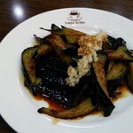 兆奎餃子 - にんにく茄子 300円(税別)