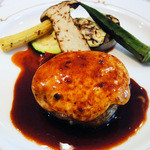 プチポワ - 仔肉のポアレチーズ焼き