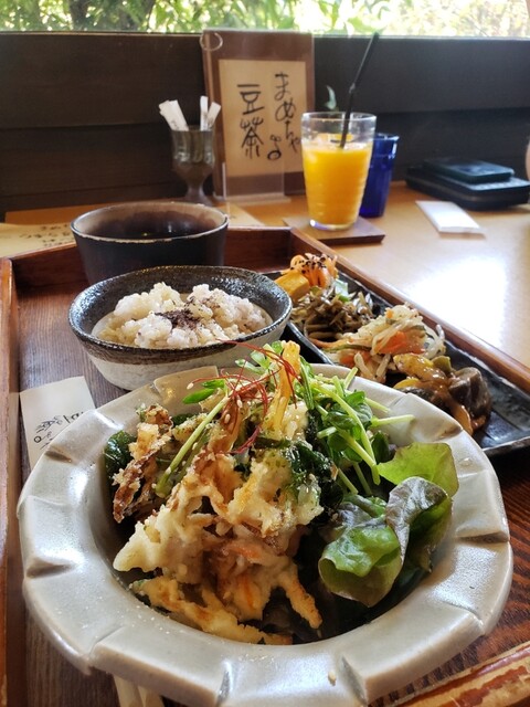 カフェまめちゃ 赤岩口 カフェ 食べログ