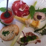 イル・ボッコーネ - ランチパスタの前菜盛合せ