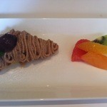 イル・ボッコーネ - ドルチェ　栗のモンブランとフルーツ