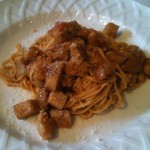 イル・ボッコーネ - 2010年9月訪問時のベーコンと根菜のボロネーゼ