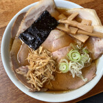 琴壱 - チャーシュー麺（上から）