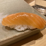 不動前 すし 岩澤 - 握り:サクラマス