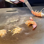 鉄板焼 桂 - えびせん過程