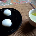 Tokiwaya - ときわ屋の白玉饅頭