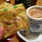 コメダ珈琲店 - コメダの豆菓子