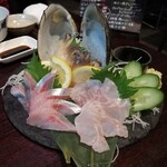 海幸 - マゾイ刺身(590円)＋にしん刺身(590円)＋活ホッキ刺身(890円)