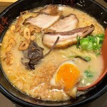 味千拉麺 - にんにくラーメン816円+大盛り102円