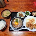 Izakaya Oyaji - 令和3年3月
                        ランチタイム定食
                        とりからあげ＋牛肉玉子とじ 税込800円