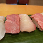 すし かつら - 中トロと鰤