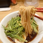 みんなのらぁ麺 阿飛流 - 麺リフト