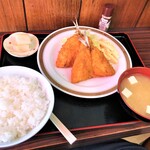 Yamate Shiyokudou - 210324水　神奈川　やまて食堂　アジフライ定食750円