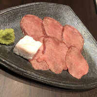 近江牛専門店 万葉 まえだ亭 - 