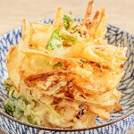 海老と野菜のかき揚げ