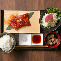 ハラミ焼肉定食