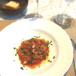 La Brianza - 前回お隣のお客様が召し上がっていたのが印象にあって、トマト系ソースのパスタもちょうど食べたい気持ちだったから嬉しい♪ 例えそうじゃなくても、素朴にとてもおいしい♡