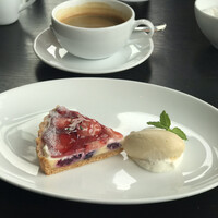 THE COSMOPOLITAN GRILL BAR TERRACE - 