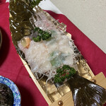 いわない温泉高島旅館 - 活ヒラメの活造り