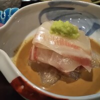 徳うち山 - 鯛のお刺身のゴマダレ