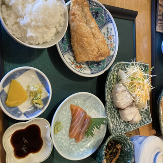 唐津でおすすめのグルメ情報 日替わりランチ をご紹介 食べログ 唐津でおすすめのグルメ情報 日替わりランチ をご紹介 食べログ