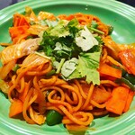 寺町 大丈夫 - スパイスで味付けした焼きそば。チョウミン。